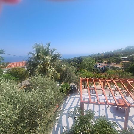 Spitikariotiko Panoramic Home Raches  Екстер'єр фото